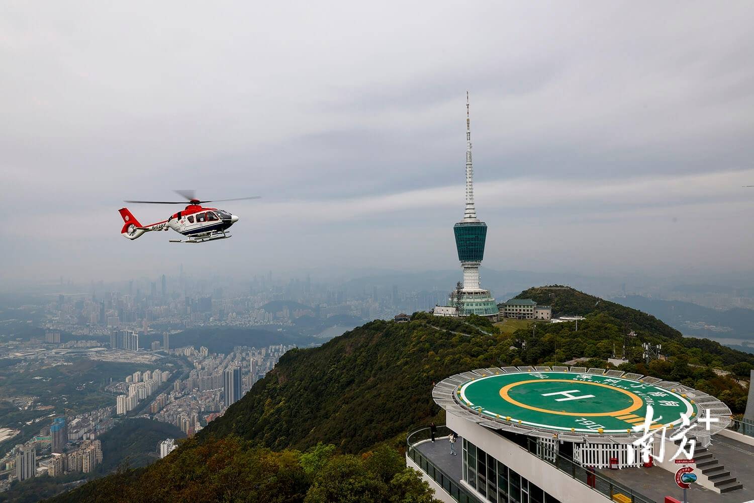 ｜南方日报、南方+2025年度照片不朽情缘试玩网站光影为纪心映万象(图32)